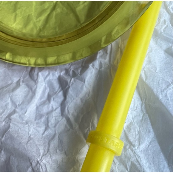 New Starbucks 2023 Venti SS Cold Cup Petunia Pink w/ Yellow Lid & Straw - Picture 5 of 8